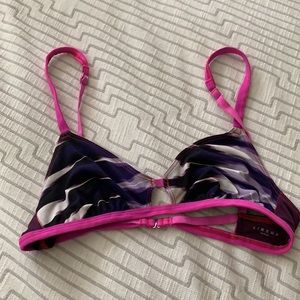 Xirena Bathing Suit Top Multicolor Medium